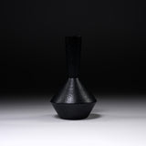 Mino ware YAMATSU Vase - Black / 晋山窯 ヤマツ 一輪挿し