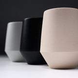 Shinzan Kiln Yamatsu Tea Cup 220 ml - Black / ヤマツ ティーカップ