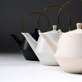 Shinzan Kiln Yamatsu Teapot 800 ml - Beige / ヤマツ ティーポット