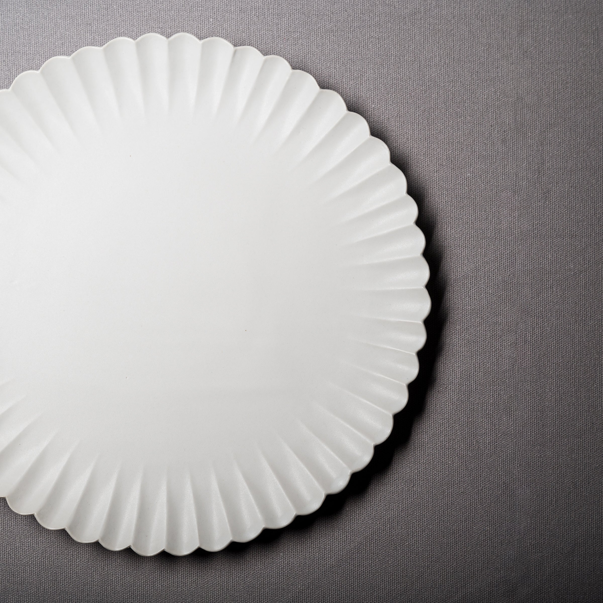 USUKI Ware Handmade Rinka Large Plate - 26.5cm / 臼杵焼き 大皿