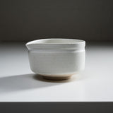 Matcha Bowl with Spout - Matt White / 片口抹茶碗 白練