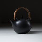 Yui Wooden Handle Teapot 330ml - Black