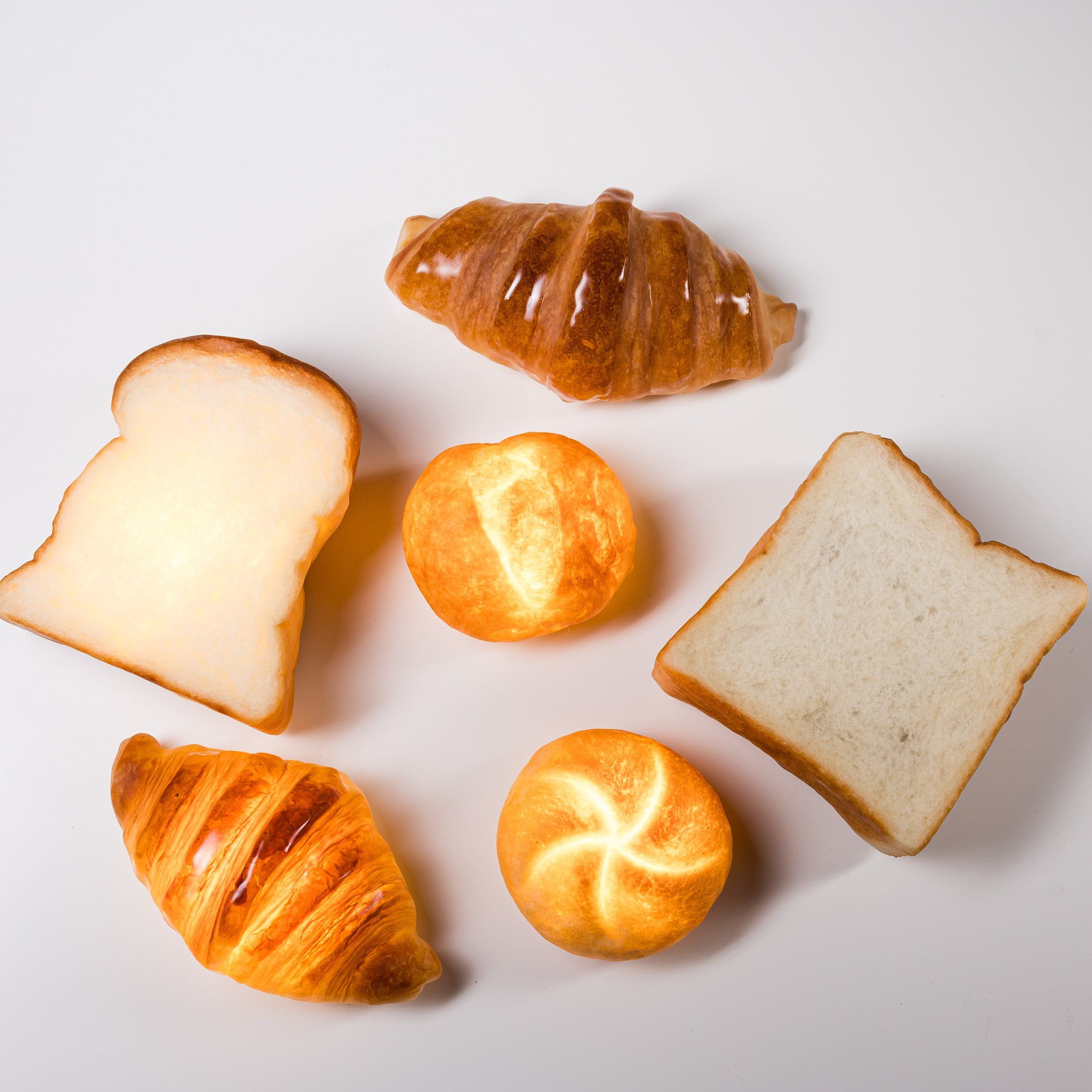PAMPSHADE Real Bread Lamps - Square Toast / パンプシェード by Yukiko Morita