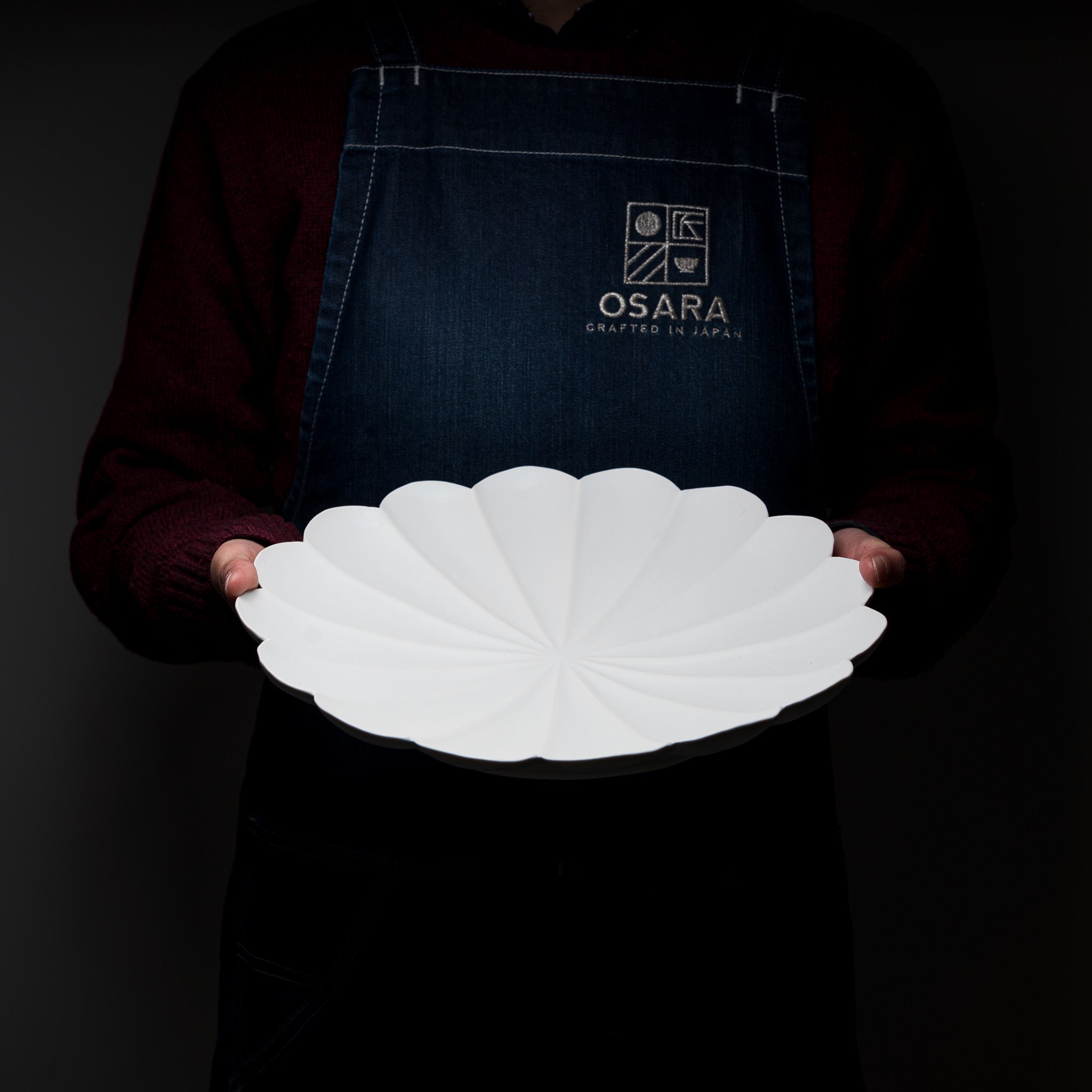 Usuki ware Handmade Rinka Large Plate - 29 cm / 臼杵焼き 輪花 大皿