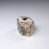 The Flowering Year Mini Bud Vases - May : Iris / 俊山窯 一輪挿し 菖蒲