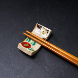 Zoho Kiln Chopstick Rest - Camellia / 蔵珍窯 箸置き