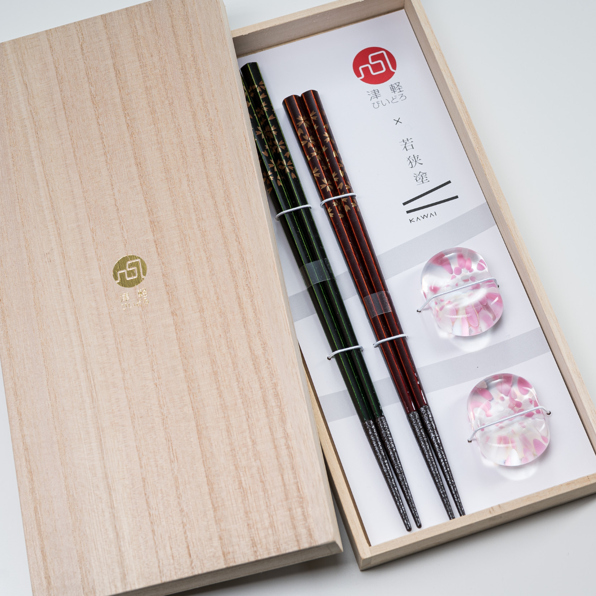 Wakasa Lacquered Chopsticks Gift Set - Floral Harmony