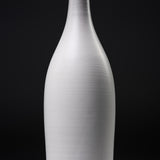 USUKI Ware Handmade Slim Vase - Silky White / 臼杵焼 花入