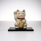 Metal Alloy Ornament with Urushi Paint - Lucky Cat - White / 銀雅堂 招き猫