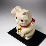 Metal Alloy Ornament with Urushi Paint - Lucky Cat - White - Large 16 cm / 銀雅堂 招き猫