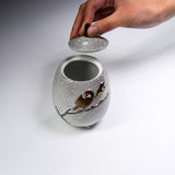 Kutani ware Incense Burner - Nakamura Toshito - Snowing Sparrow / 九谷焼 香炉