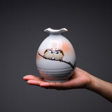 NAKAMURA TOSHITO Kutani Ware Round Vase - Two Friendly Sparrows / 九谷焼 花瓶