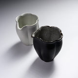 USUKIYAKI Handmade Tea Server - Small - Two Colours / 臼杵焼き 豆皿