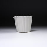 USUKI Ware Handmade Tea Server - Kiku / 臼杵焼