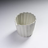 USUKI Ware Handmade Tea Server - Kiku / 臼杵焼