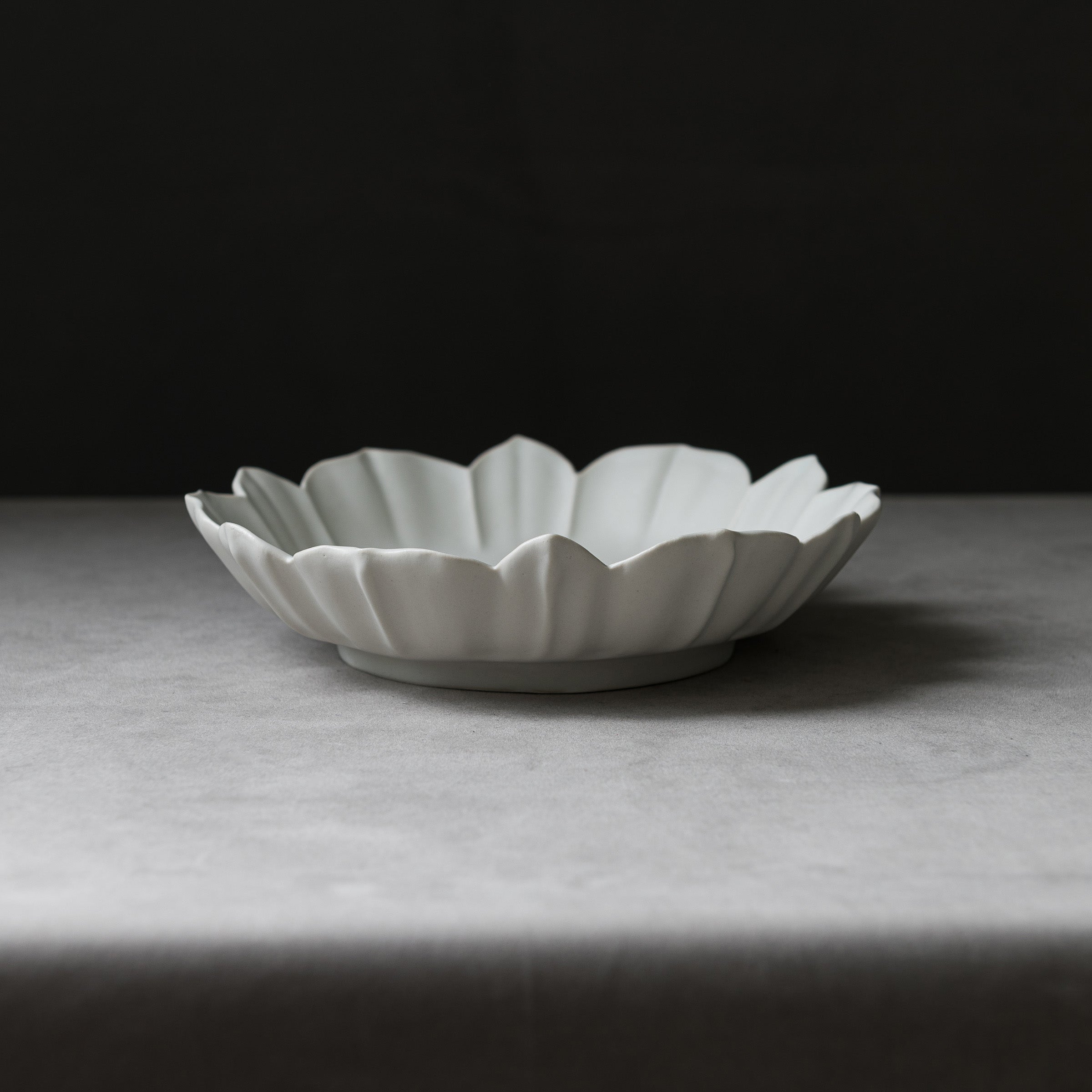 USUKIYAKI Ryoka Handmade Deep Plate / 臼杵焼き 稜花