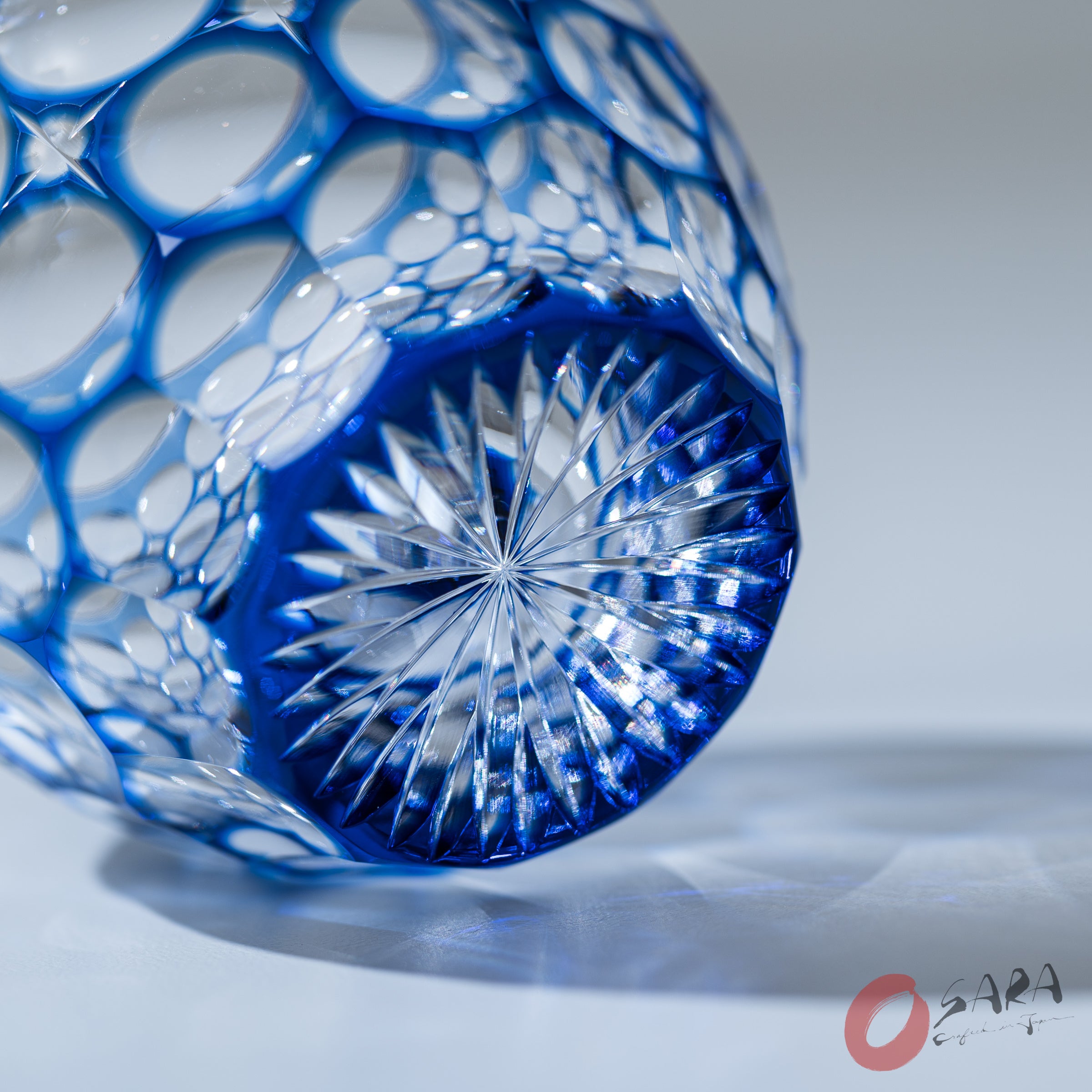 KAGAMI Crystal Sake Glass - Hydrangea / 紫陽花