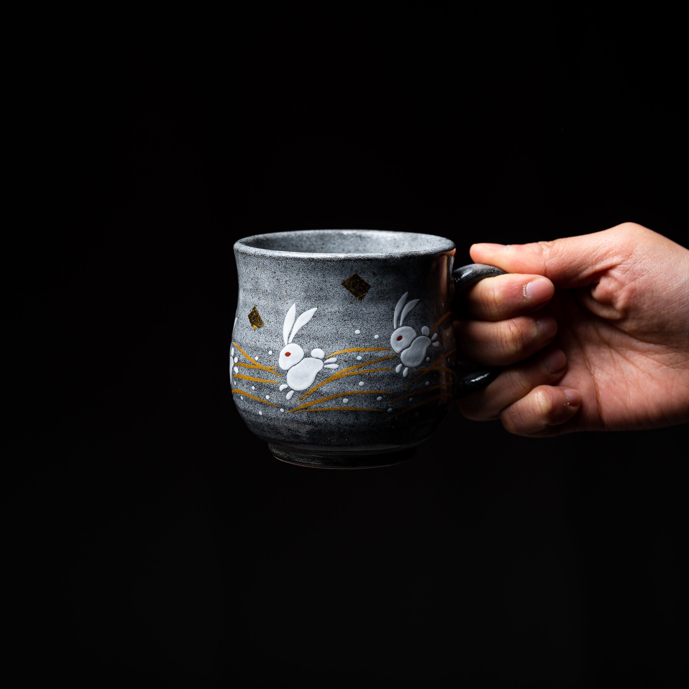 Kutani ware Rabbit Mug Cup / 九谷焼 野ウサギ マグカップ