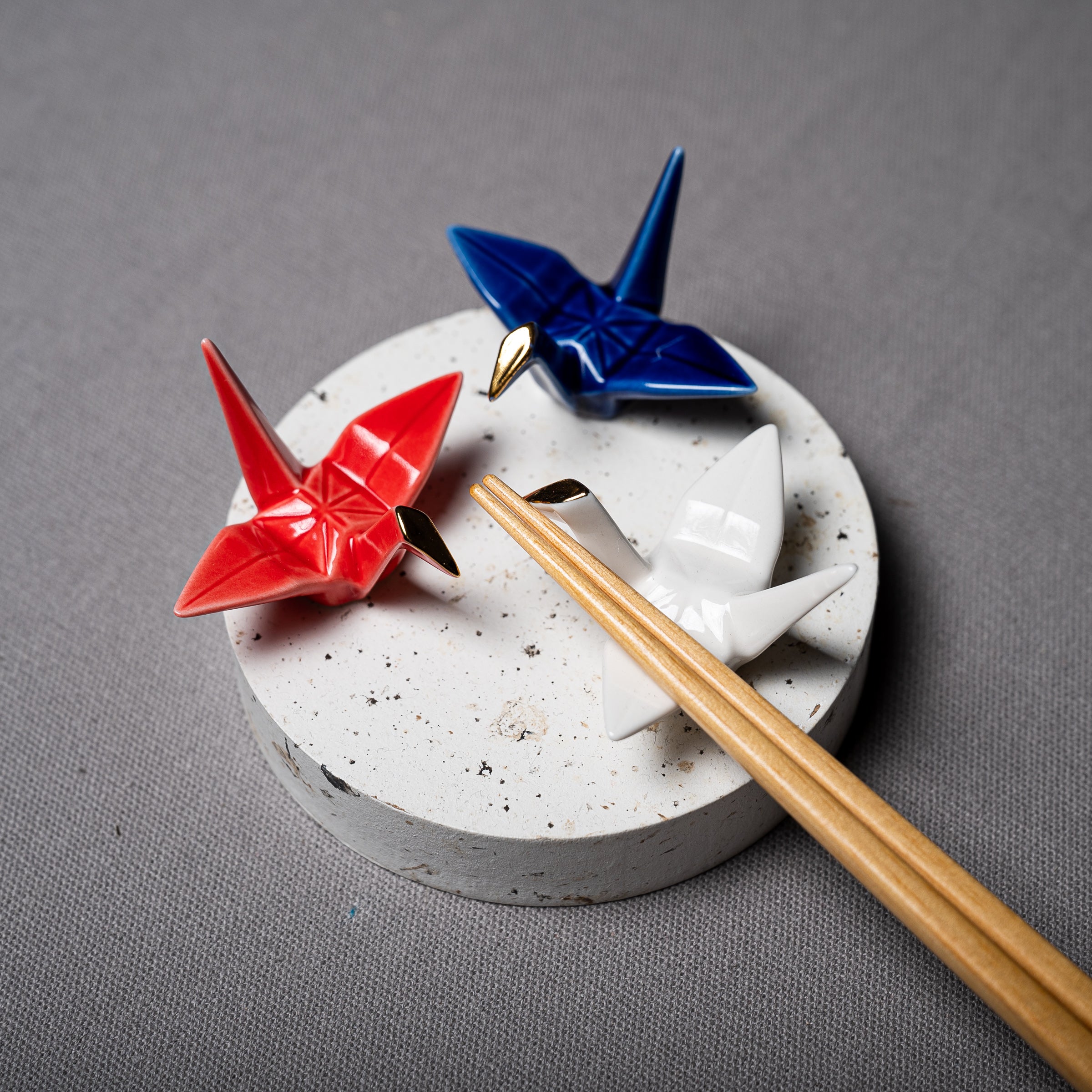 Arita Orizuru Chopstick Rest Gift Set - 3pcs / 有田焼 折り鶴箸置き ギフト
