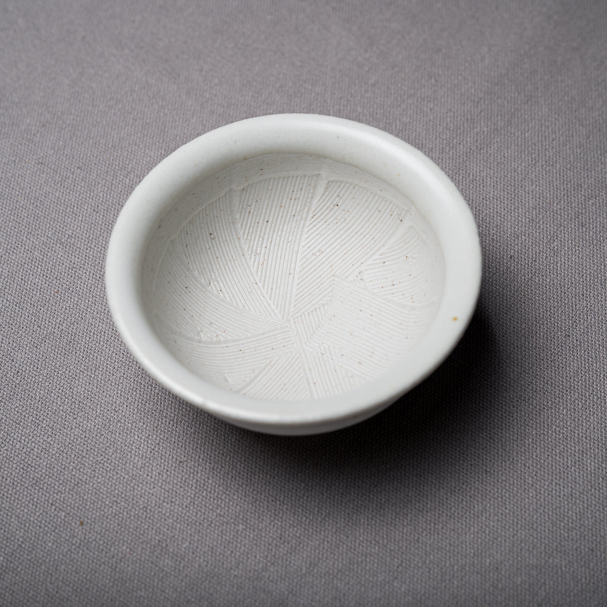 Mini Japanese Seasoning Set - Suribachi and Surikogi - White