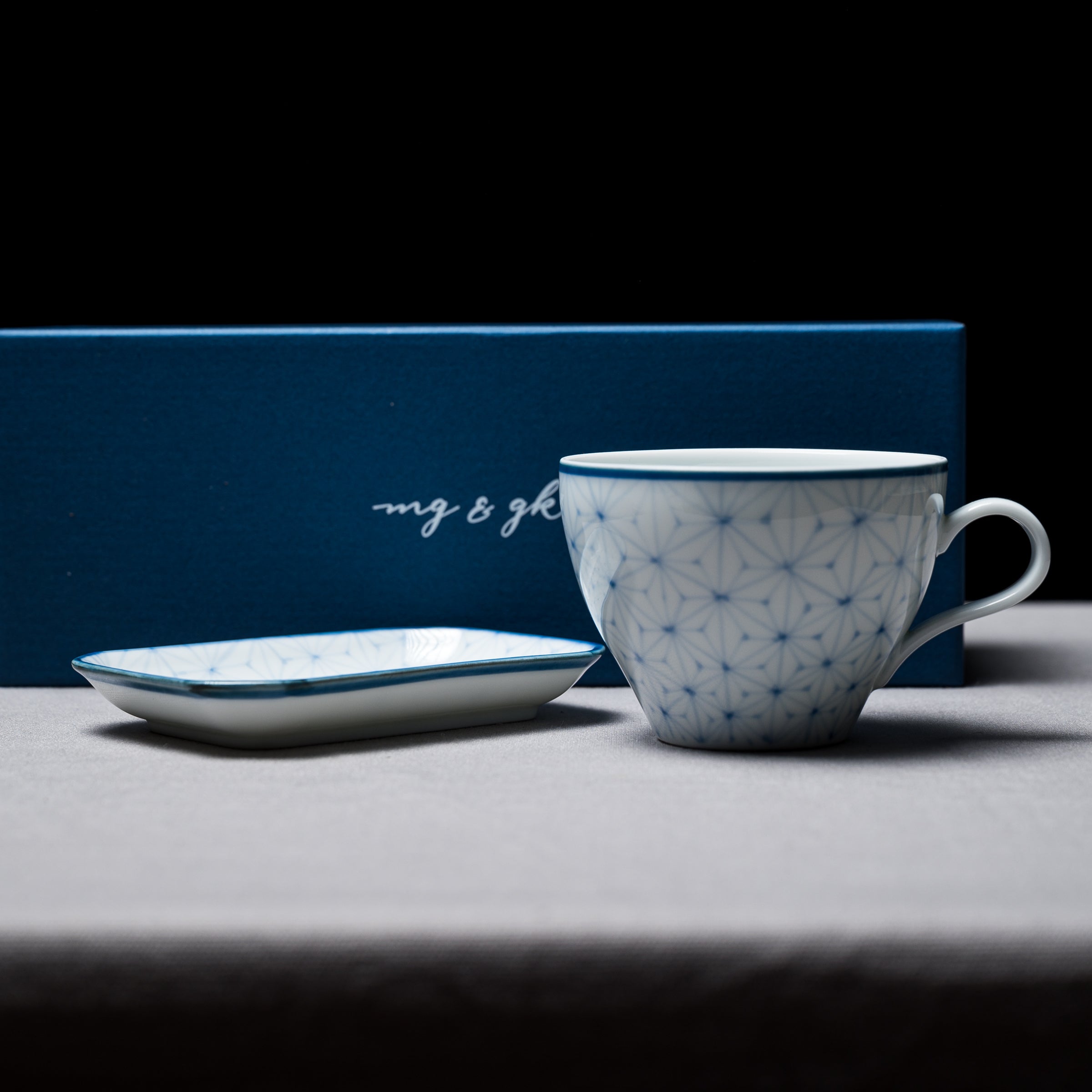 Arita Teacup & Saucer Plate Gift Set / Asanoha 麻の葉 (Hemp Leaves)