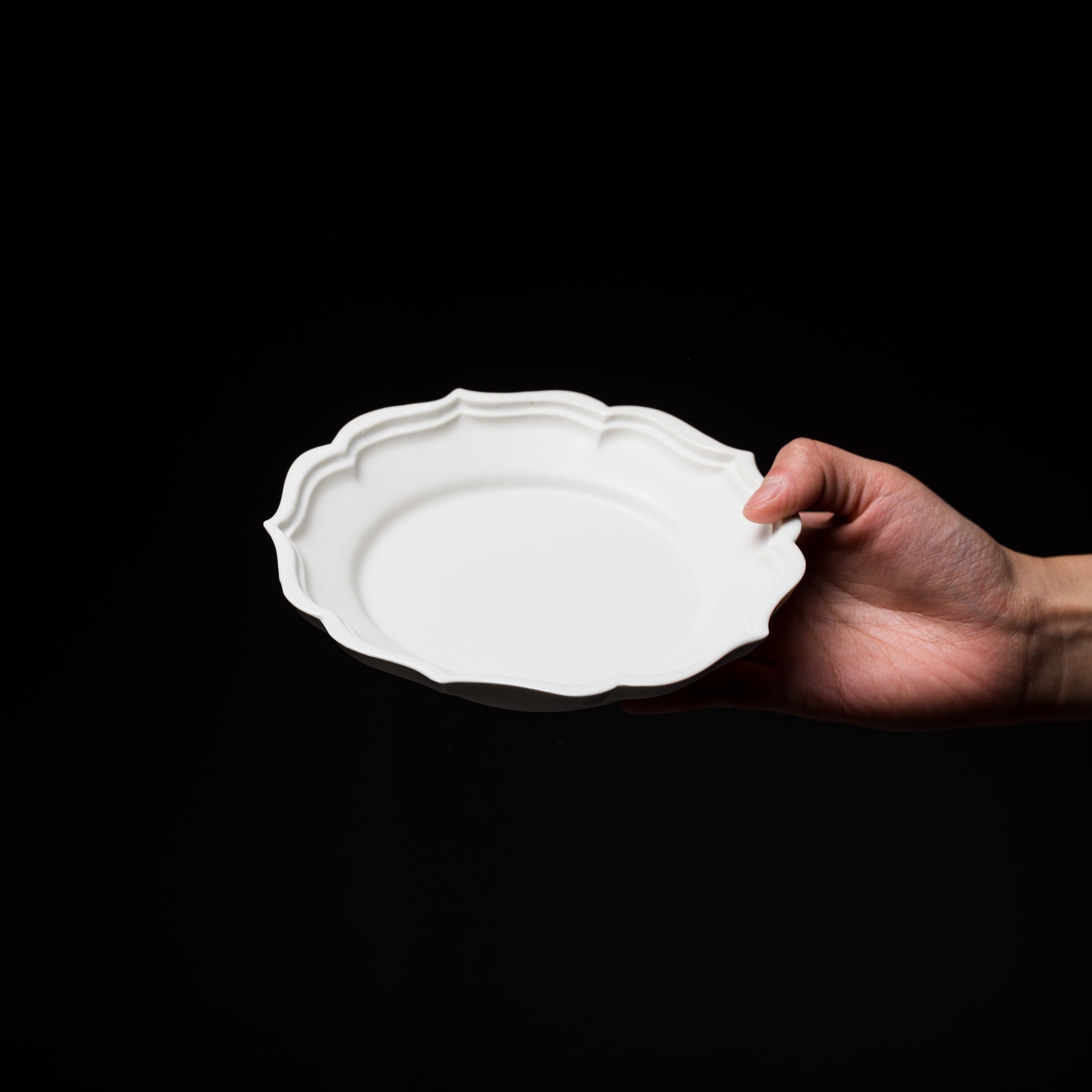 USUKIYAKI Handmade Rim Plate Ryoka - 2 Sizes / 臼杵焼き 稜花