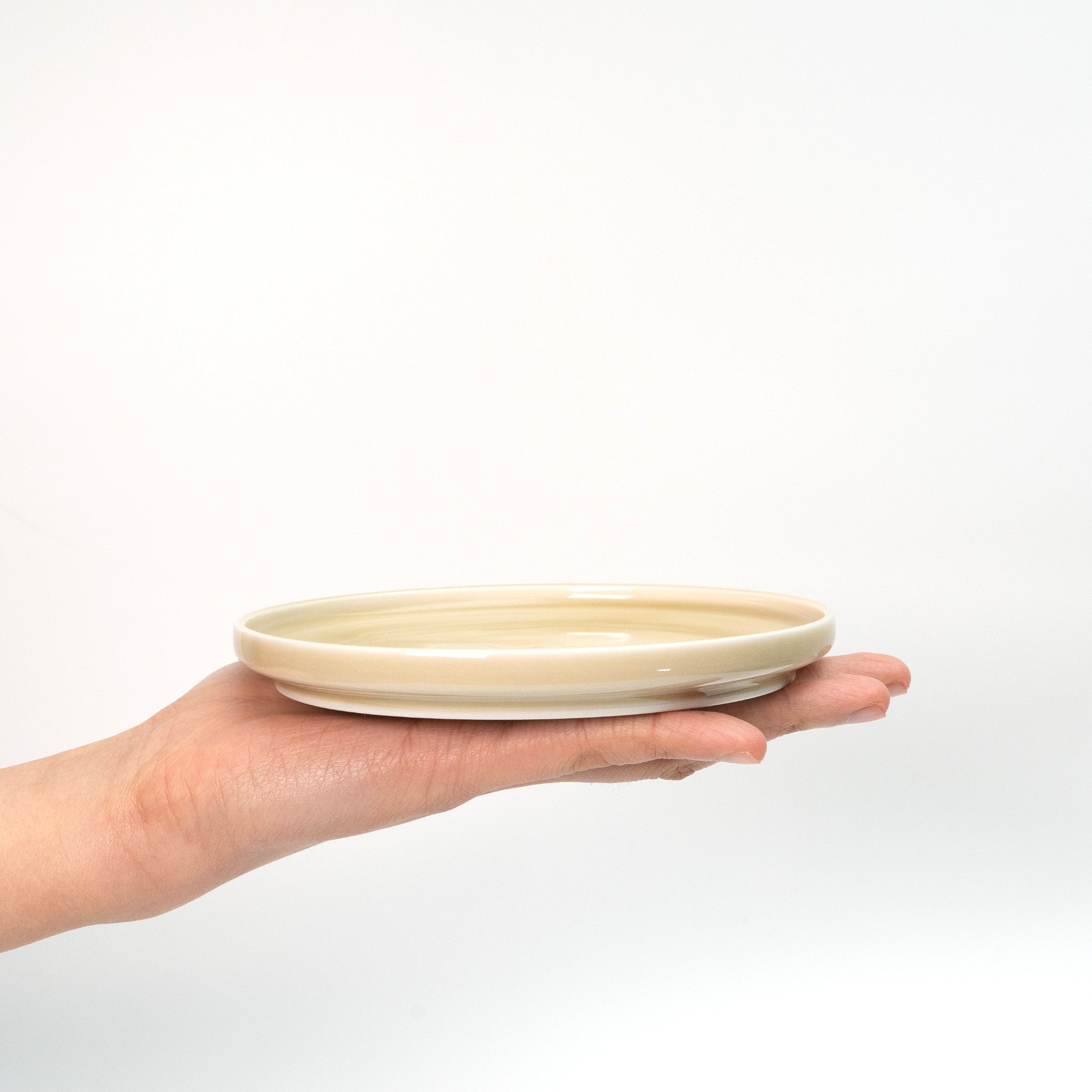 Trip Ware Saucer/Plate - Ivory - 13 cm